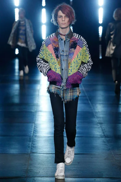 Look 21